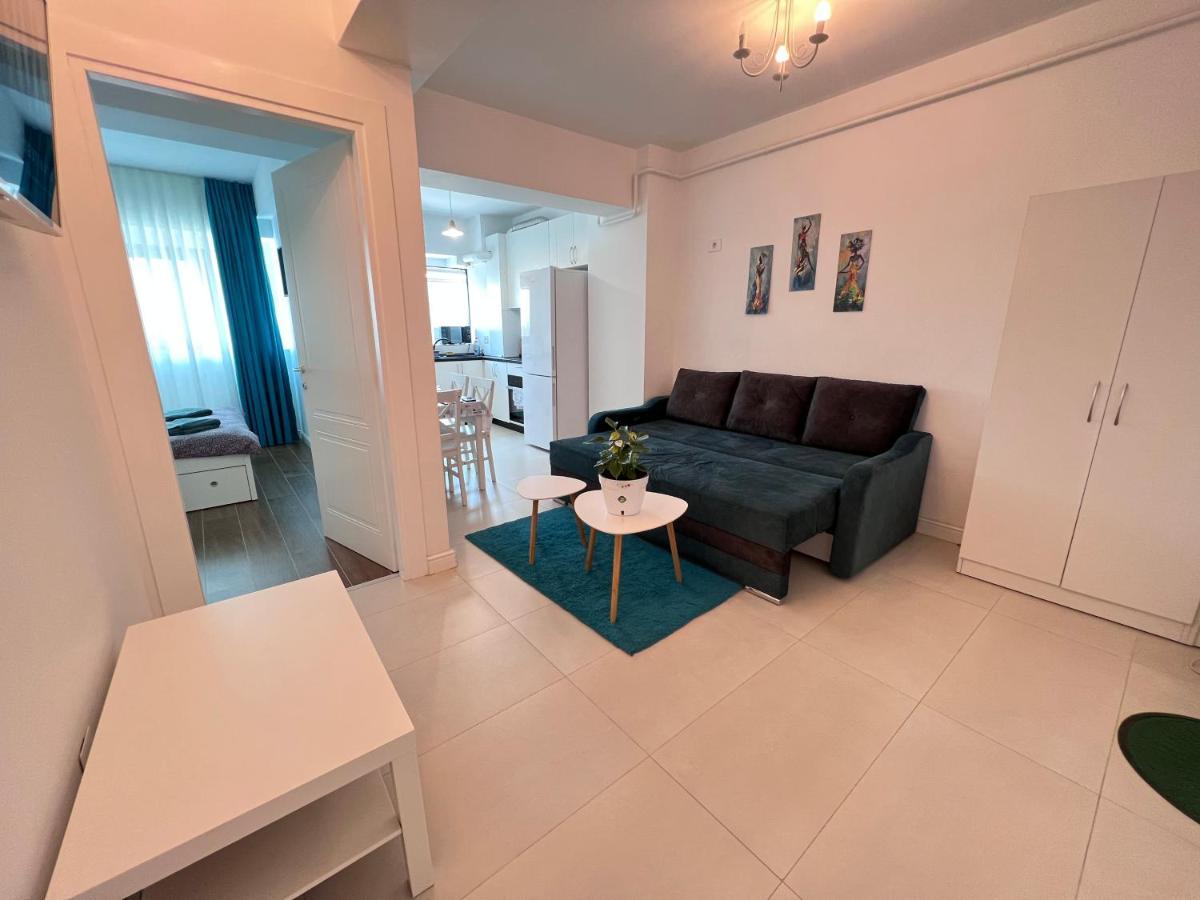 Metropolitan Bright 2 Apartment